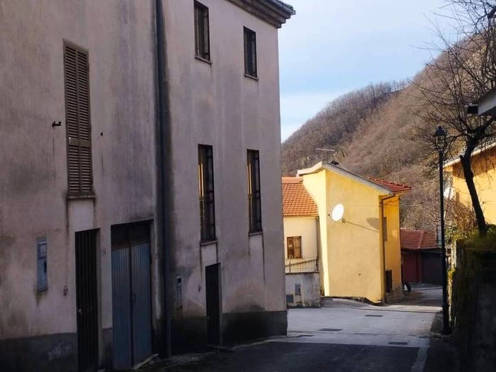 Casa con 6 locali in vendita in Via Pero Dell'Orso, Centro, San Biagio Saracinisco