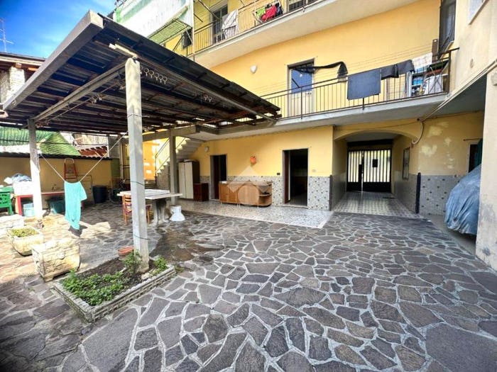 Casa con 5 locali in vendita in Via Reduci, Centro, Grumello del Monte