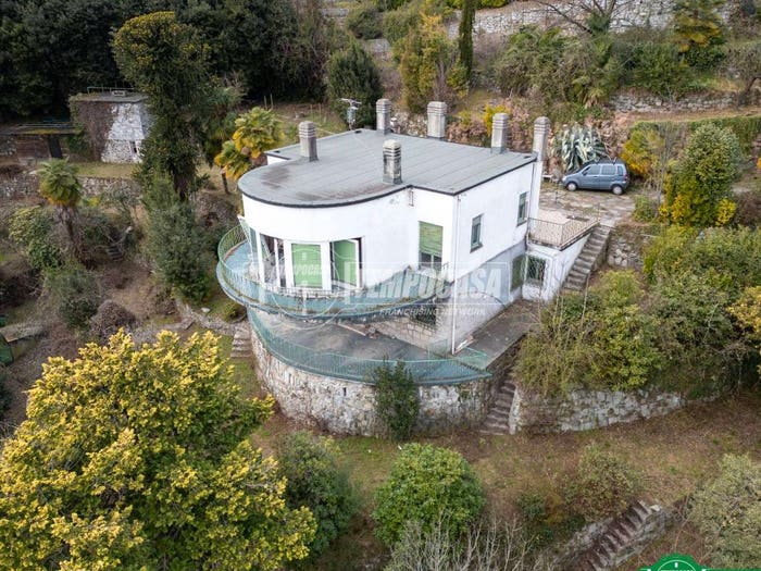 Casa con 6 locali in vendita in Via per Massino, Centro, Lesa