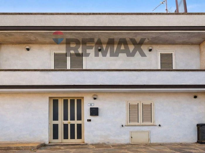 Casa trilocale in vendita in Via Petramone, Centro, Soveria Mannelli