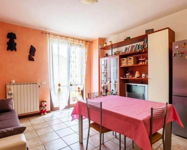 Appartamento con 6 locali in vendita in Via Abruzzo, Gracciano, Montepulciano