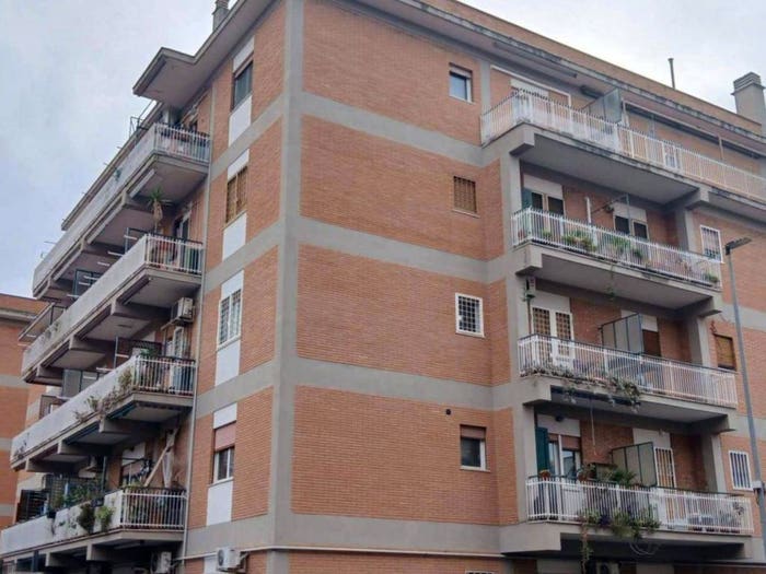 Appartamento trilocale in vendita in Via Francesco Baracca, Ciampino