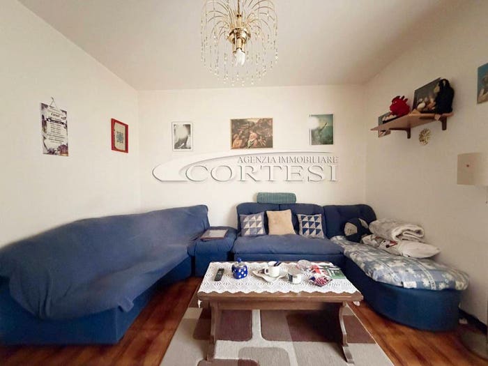 Appartamento quadrilocale in vendita in via banfi, Cerbara, Città di Castello