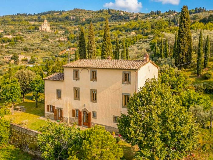 Casa con 6 locali in vendita in Via Ghibellina, Centro, Cortona