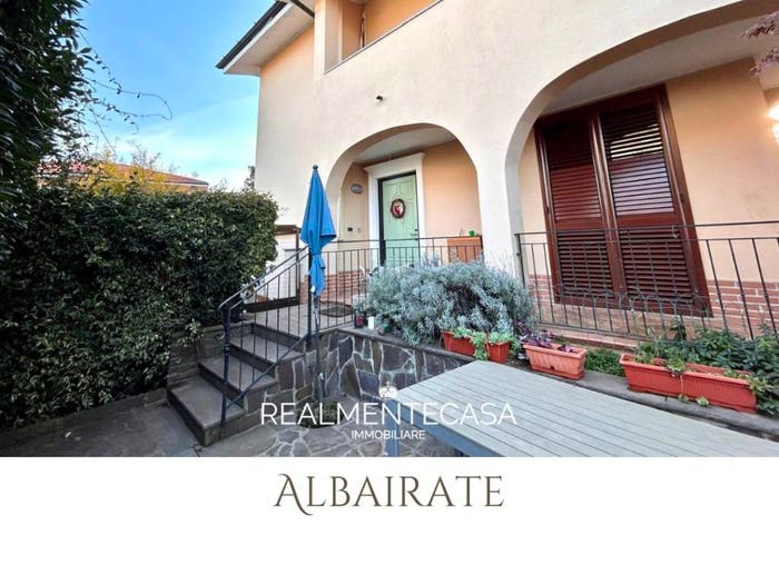 Casa con 5 locali in vendita in Via Leonardo da Vinci, Centro, Albairate
