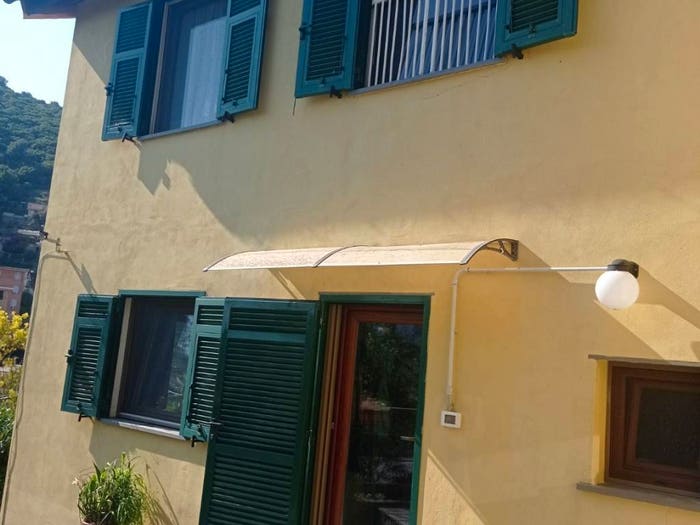 Appartamento trilocale in vendita in Via del Borgo, Borgoratti, Genova