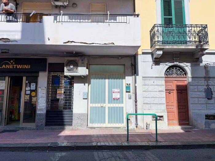 Appartamento trilocale in vendita in Via Roma, Guidomandri Marina, Scaletta Zanclea