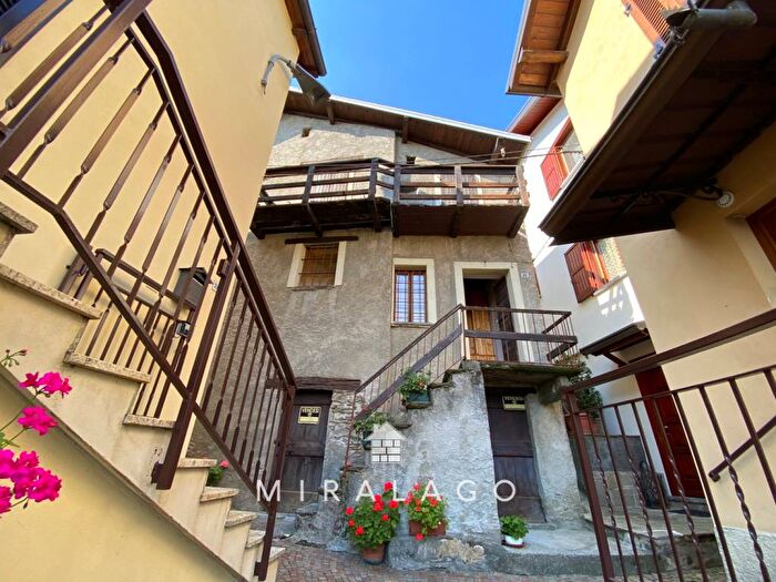 Casa trilocale in vendita in Via Selvatica, Vestreno, Valvarrone