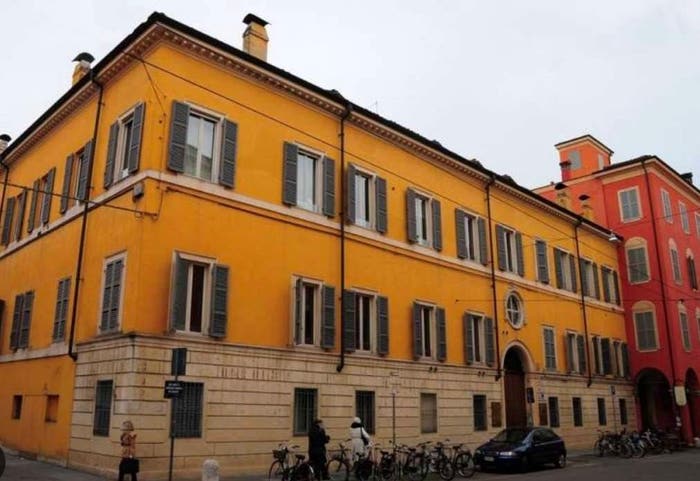 Appartamento bilocale in vendita in Corso Canalgrande, Centro Storico, Modena