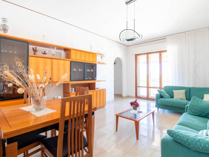 Appartamento trilocale in vendita in Via Giovanni XXIII, Centro, Ortona