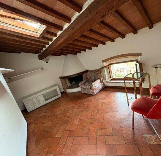 Appartamento quadrilocale in vendita in Via Emilio Berrettini, Monteriggioni