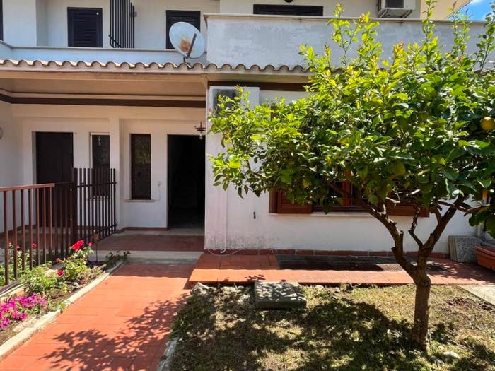 Casa con 5 locali in vendita in Via Rieti, Morbella Cucchiarelli, Latina