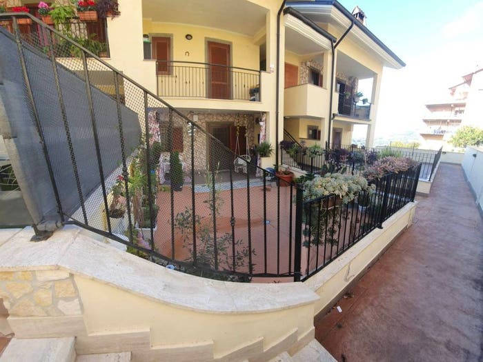Appartamento trilocale in vendita in Via Angelo Palozza, Montecelio, Guidonia Montecelio