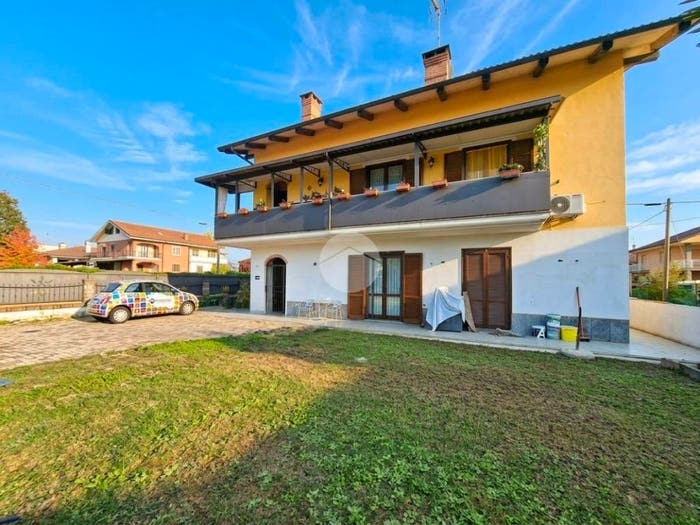 Appartamento quadrilocale in vendita in Via G Piumati, Centro, Bra
