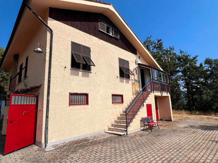 Casa con 6 locali in vendita in Strada Coda, Ponzone