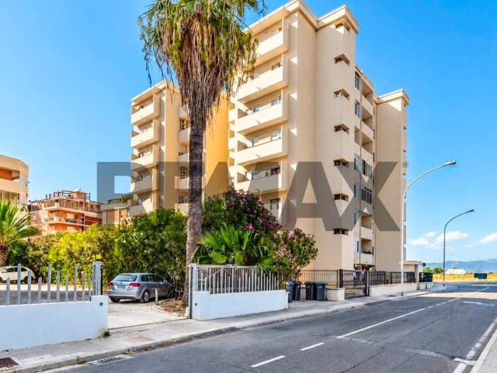 Appartamento quadrilocale in vendita in Quartiere del Sole, Cagliari