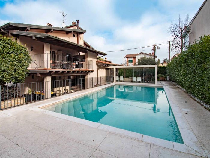 Casa con 5 locali in vendita in Via Monsignor Girolamo Rizzi, Ospitaletto