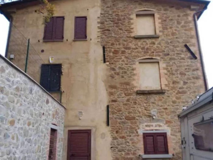 Appartamento con 5 locali in vendita in Frazione Volterrano, Città di Castello