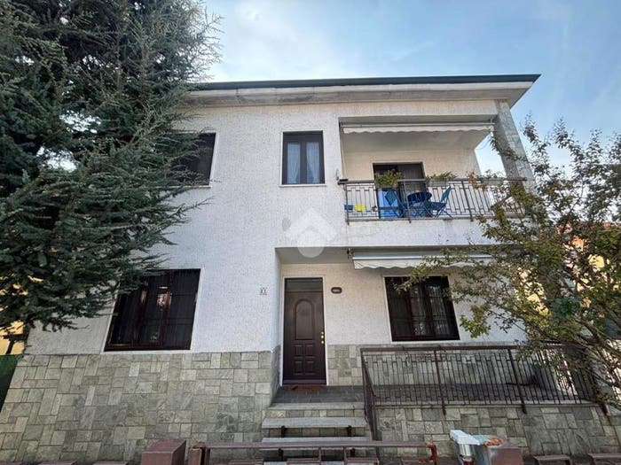 Casa trilocale in vendita in Via Arturo Ferrarin, San Pietro Pace, Rho