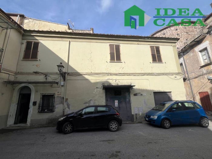 Casa quadrilocale in vendita in Via delle Zite, Pignataro Maggiore