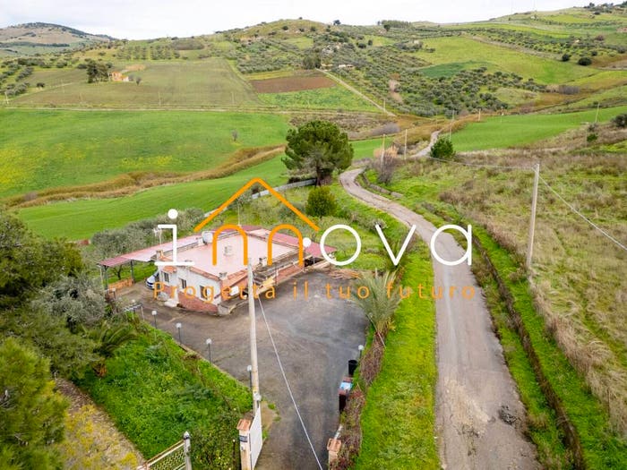Casa trilocale in vendita in Contrada Scarpa, Villafrati