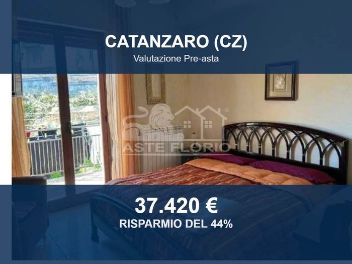 Appartamento trilocale in vendita in Via Telesio, Mater Domini De Filippis Cavita Gagliano, Catanzaro