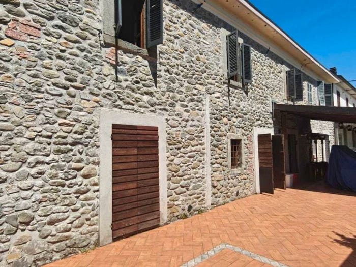 Casa con 6 locali in vendita in Via del Convento, Soliera, Fivizzano