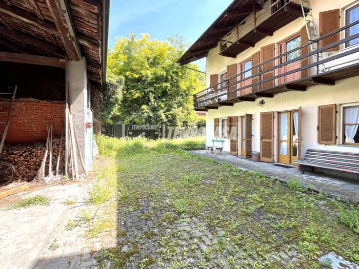 Casa con 6 locali in vendita in Via Vittorio Emanuele II, Centro, Vestignè