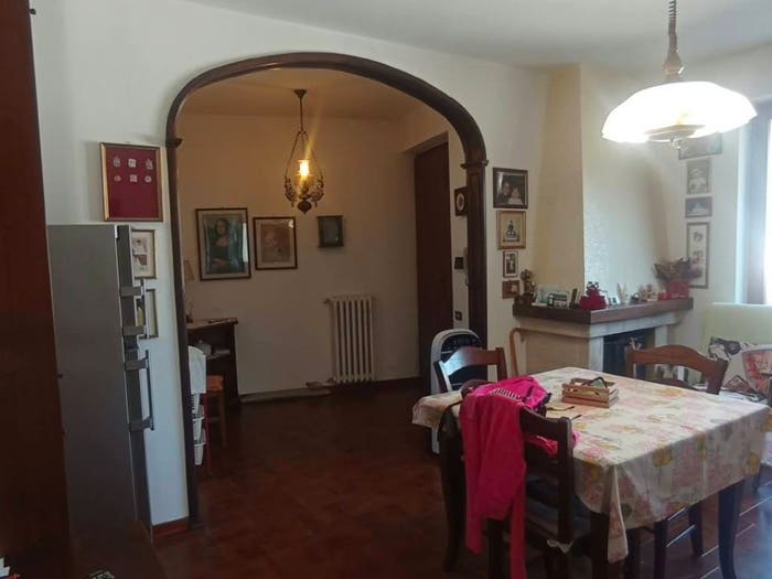 Appartamento quadrilocale in vendita in Via di Mocarello, Centro, Poggibonsi