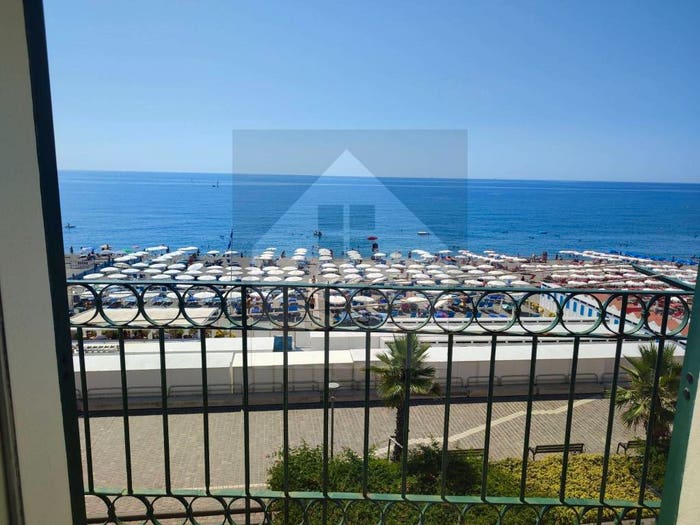 Appartamento trilocale in vendita in Via Nicolò Aicardi, Celle Ligure Pecorile, Celle Ligure