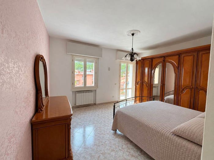 Appartamento trilocale in vendita in Via Bianco da Lanciolina, Centro, Loro Ciuffenna
