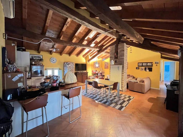 Appartamento trilocale in vendita in Via Agostino Berenini, Centro, Fidenza