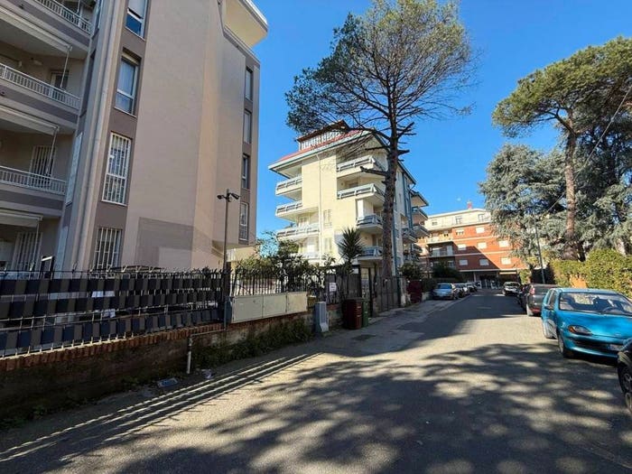 Appartamento con 5 locali in vendita in Via Goffredo Mameli, Aversa