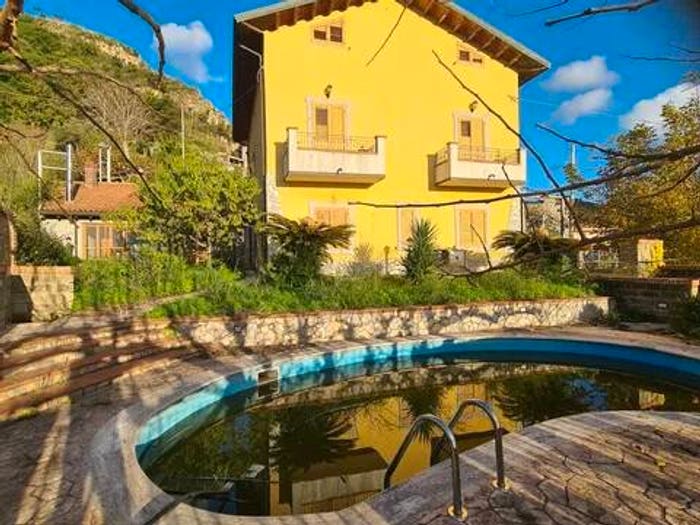Casa con 6 locali in vendita in Via Petrara, Pellegrino, Monforte San Giorgio