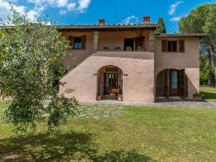 Casa con 6 locali in vendita in Nazionale No Number, Laterina, Laterina Pergine Valdarno