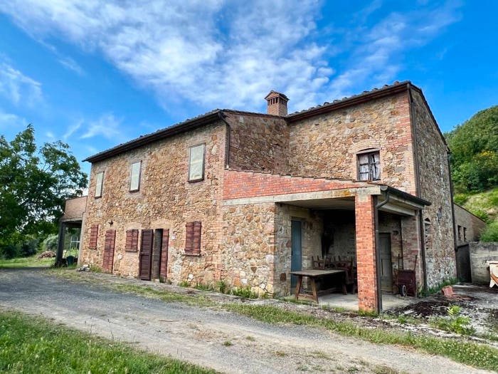 Casa con 6 locali in vendita in Via Salvadori, Centro, Montaione