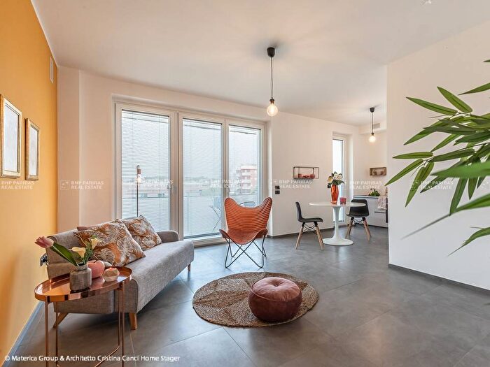 Casa con 6 locali in vendita in Via dell'Industria, Palombare, Ancona