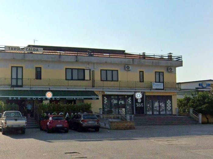 Appartamento quadrilocale in vendita in Strada Provinciale Santa Chiarella, Eboli