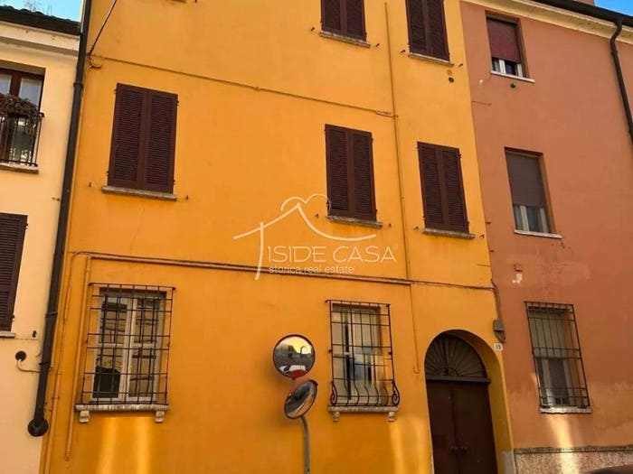 Casa con 6 locali in vendita in Centro, Mantova