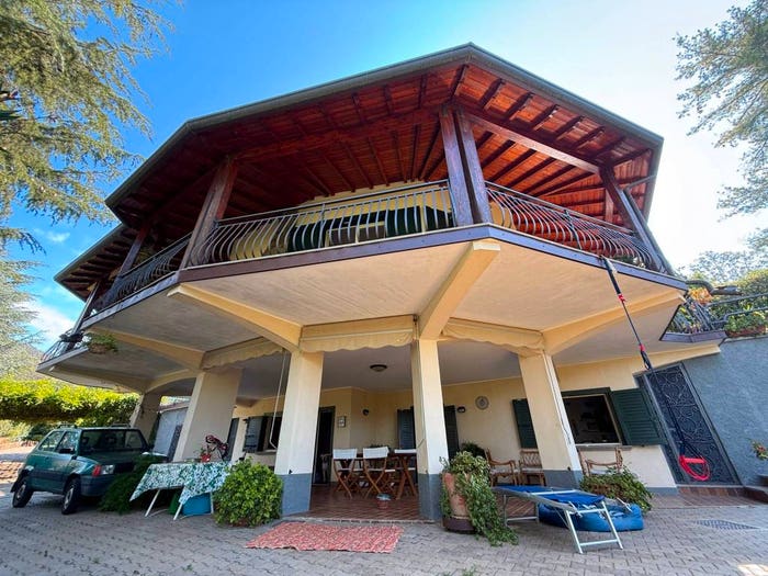 Casa con 6 locali in vendita in Via Dante Alighieri, Monticelli Brusati