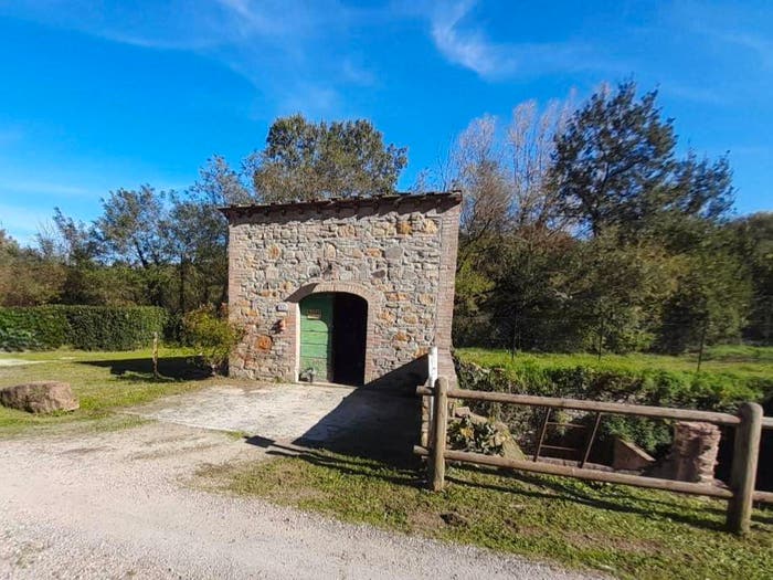 Casa monolocale in vendita in Via Alberi, Alberi, Montaione