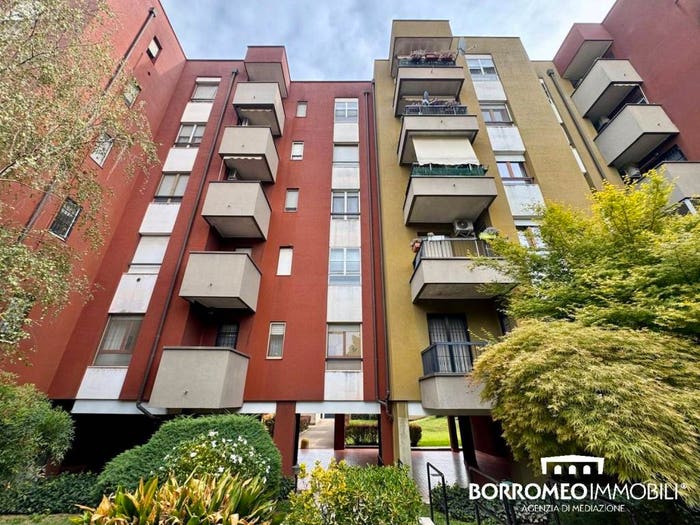 Appartamento trilocale in vendita in Viale Risorgimento, Pantigliate