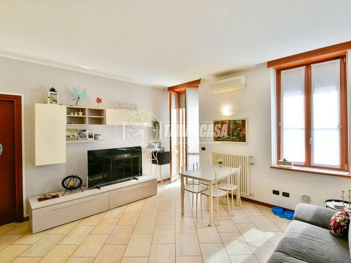 Appartamento trilocale in vendita in Via Ginevrina Fossano, Centro, Cantù