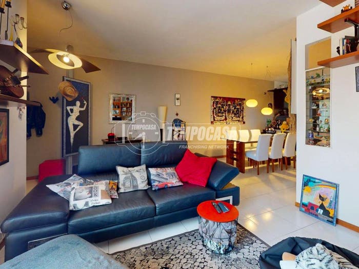 Casa con 6 locali in vendita in Via Antonio Oroboni, Santa Maria Apparente Zona Industriale, Civitanova Marche