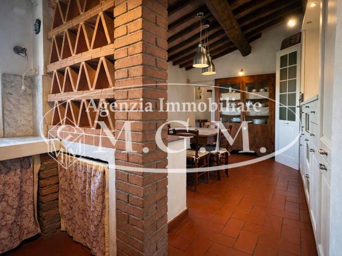 Casa con 5 locali in vendita in Montecastello Treggiaia I Fabbri, Pontedera