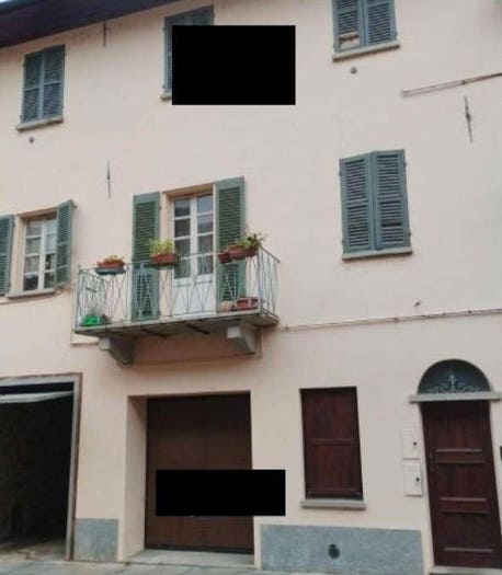 Appartamento trilocale in vendita in Via Dante Alighieri, Cortemilia