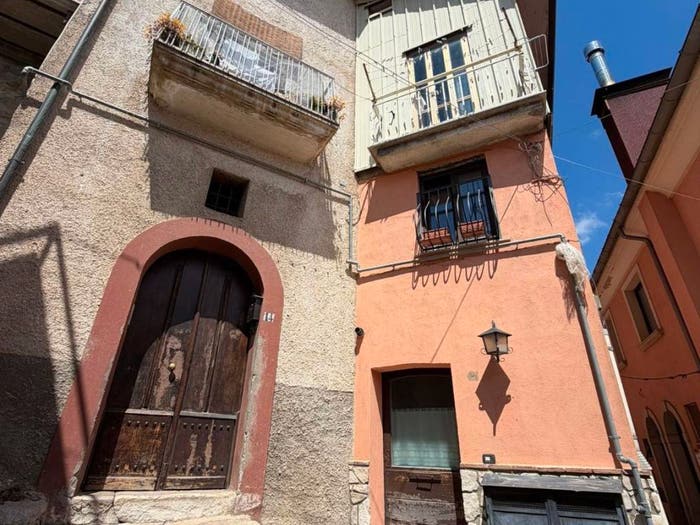 Appartamento trilocale in vendita in Vico Cavaliere, Mercogliano