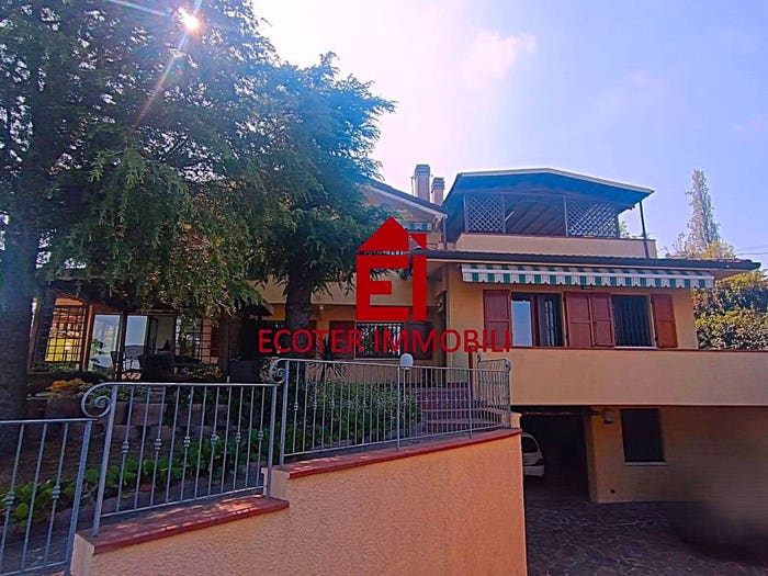 Casa con 6 locali in vendita in Via Giacomo Leopardi, Cerasolo, Coriano