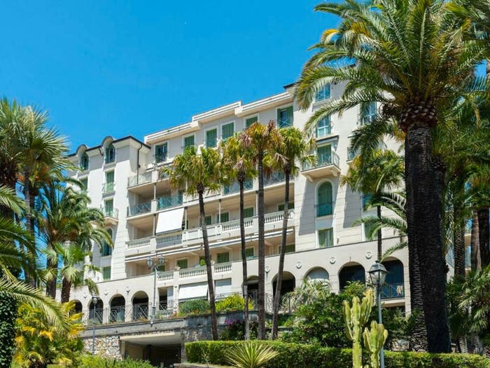 Appartamento con 6 locali in vendita in Via Lodovico Winter, Arziglia Madonna della Ruota, Bordighera