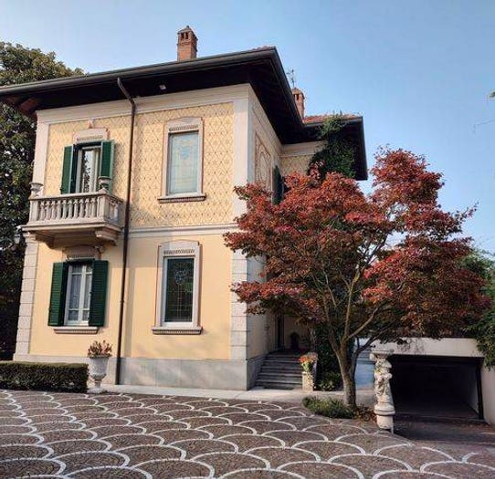Casa con 5 locali in vendita in Mazzini, Cassano Magnago